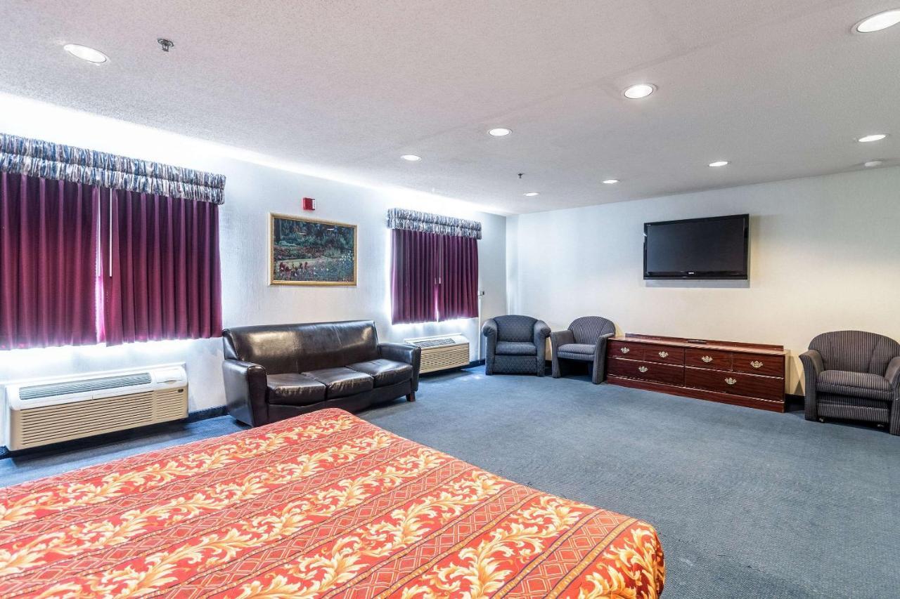 Rodeway Inn Mineral Wells المظهر الخارجي الصورة