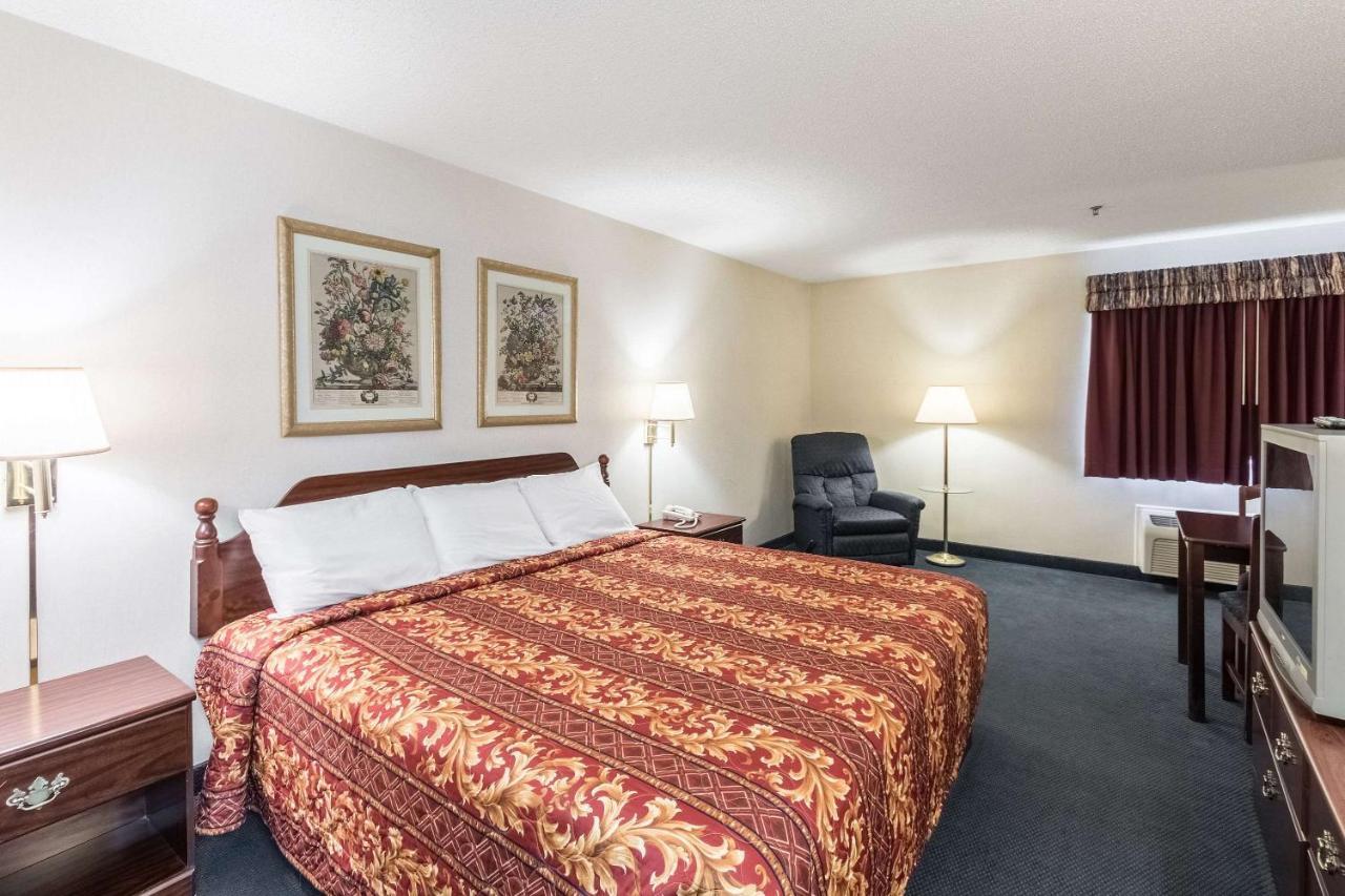 Rodeway Inn Mineral Wells المظهر الخارجي الصورة