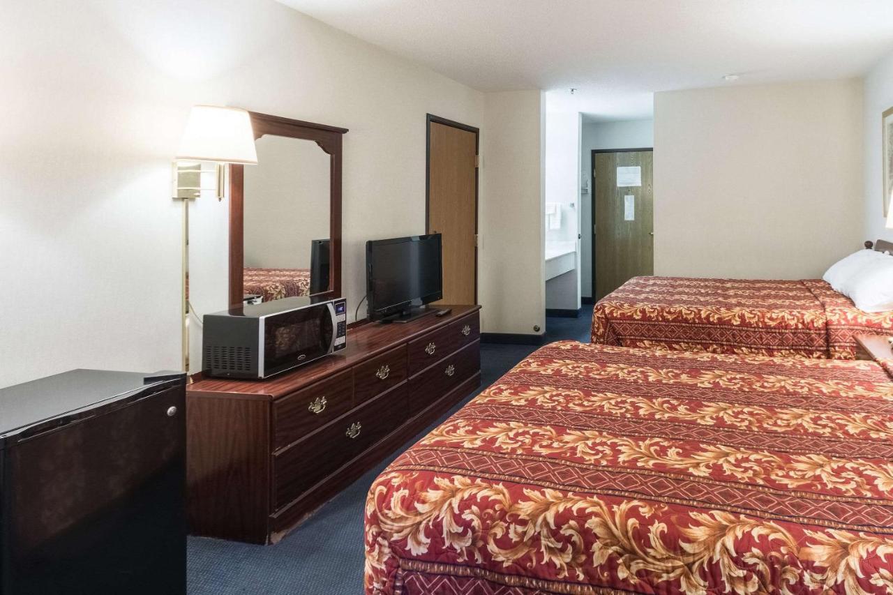 Rodeway Inn Mineral Wells المظهر الخارجي الصورة