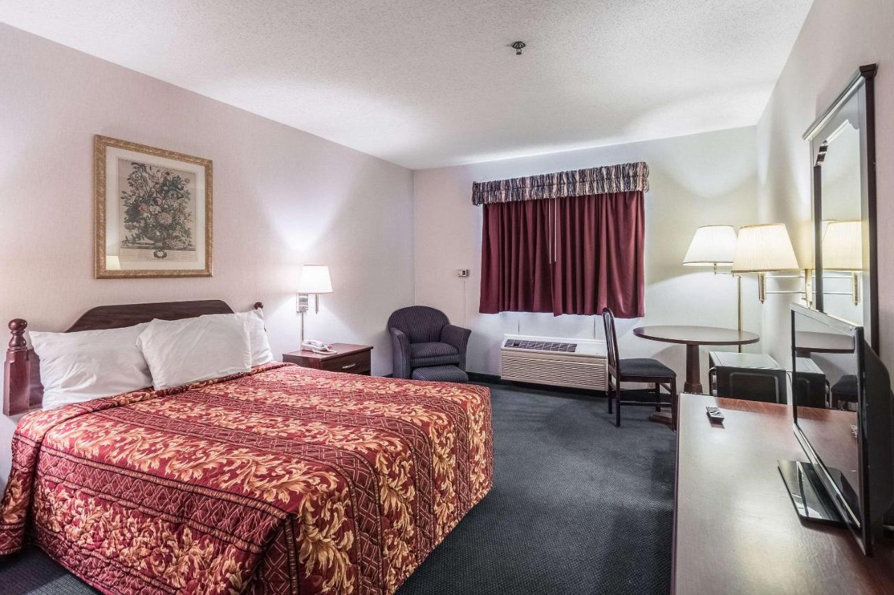 Rodeway Inn Mineral Wells المظهر الخارجي الصورة